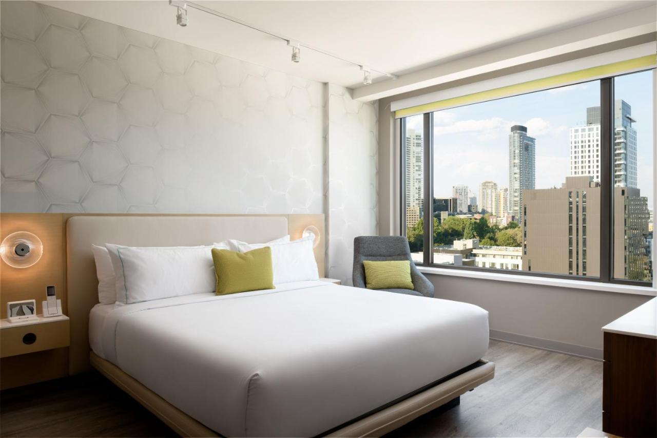 Astra Hotel, Seattle, A Tribute Portfolio Hotel By Marriott Extérieur photo