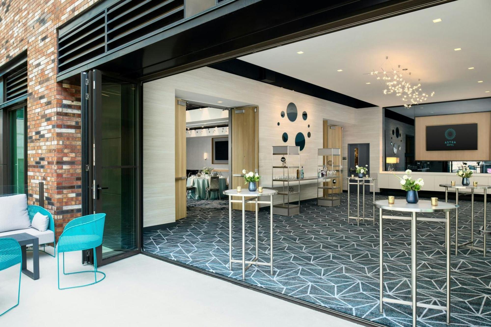 Astra Hotel, Seattle, A Tribute Portfolio Hotel By Marriott Extérieur photo